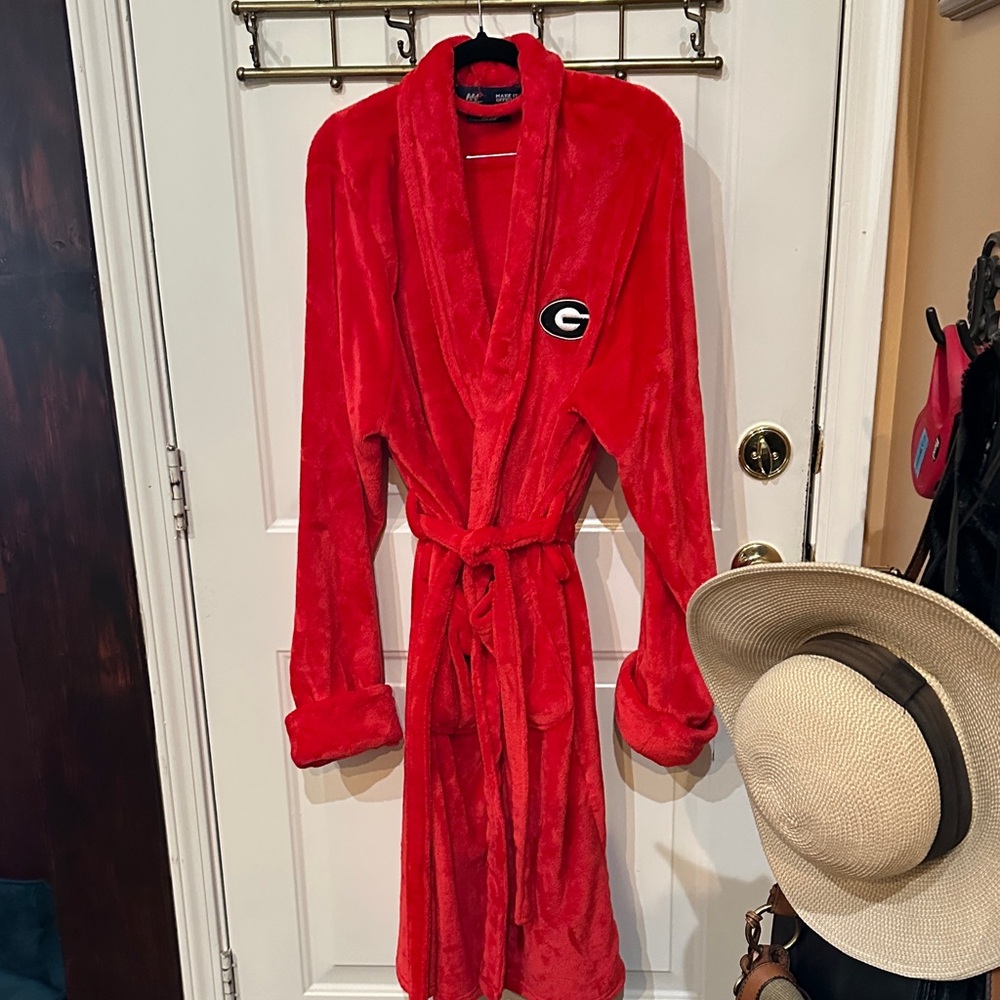 Northwest Luxe Red Lounge Robe